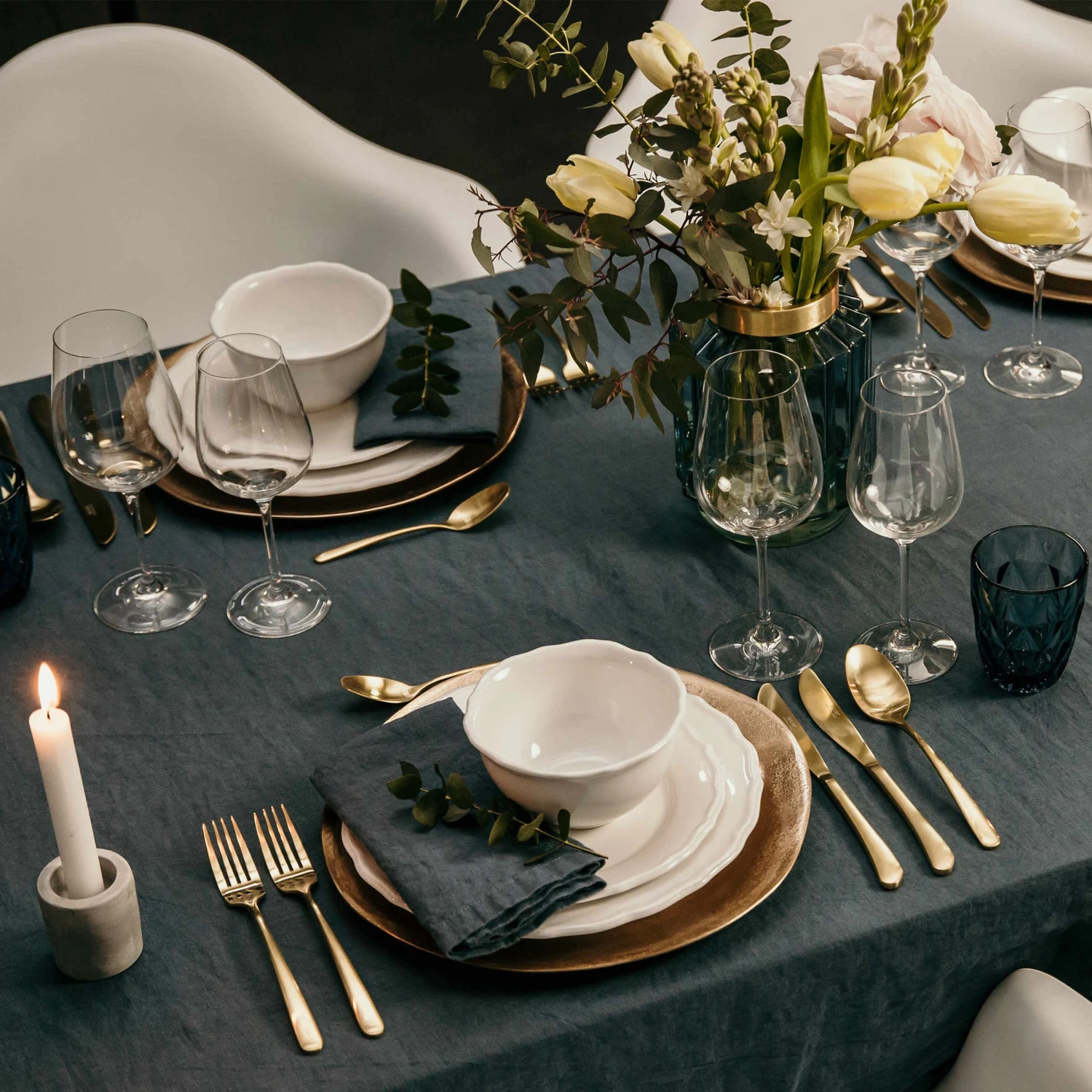 Deko-Teller Organisch Ø32cm BANQUET In Gold 7 Deko-Teller Organisch Ø32cm BANQUET In Gold – Bild 5