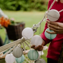 Outdoor Lichterkette 10 Lichter OPEN AIR In Grün 9 Outdoor Lichterkette 10 Lichter OPEN AIR In Grün -Home Decoration&Supplies butlers outdoor lichterkette 10 lichter open air in grun 3